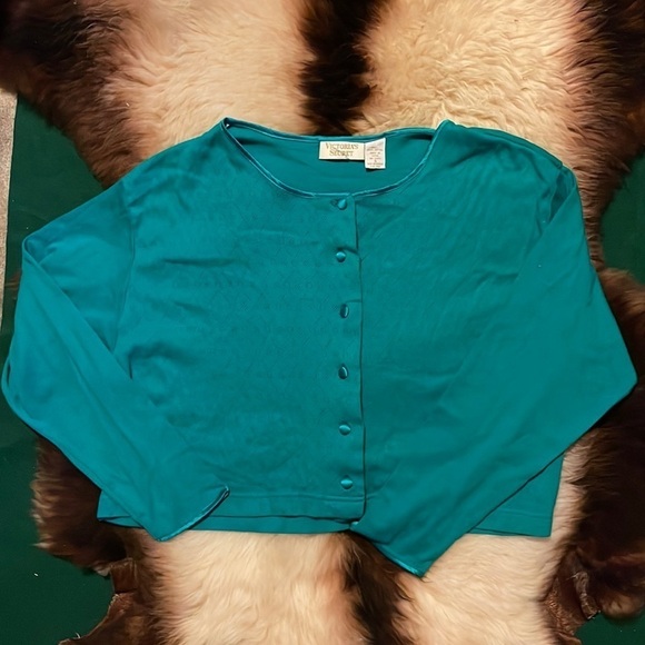 Vintage gold tag Victoria’s Secret button front long sleeve green sweater - Picture 1 of 6